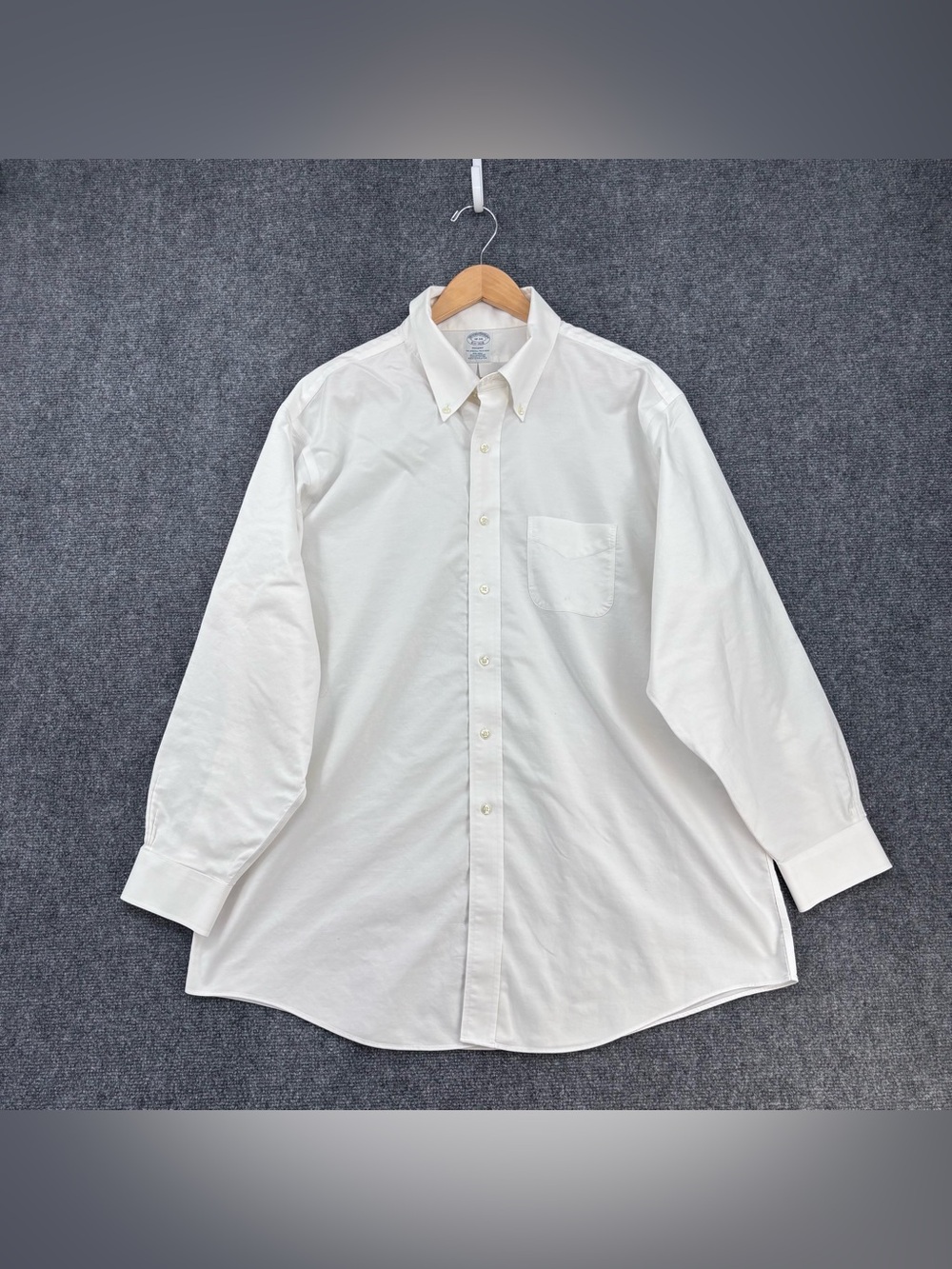 Brooks Brothers White Regent Original Polo Shirt Men’s 18-34 Business Preppy
